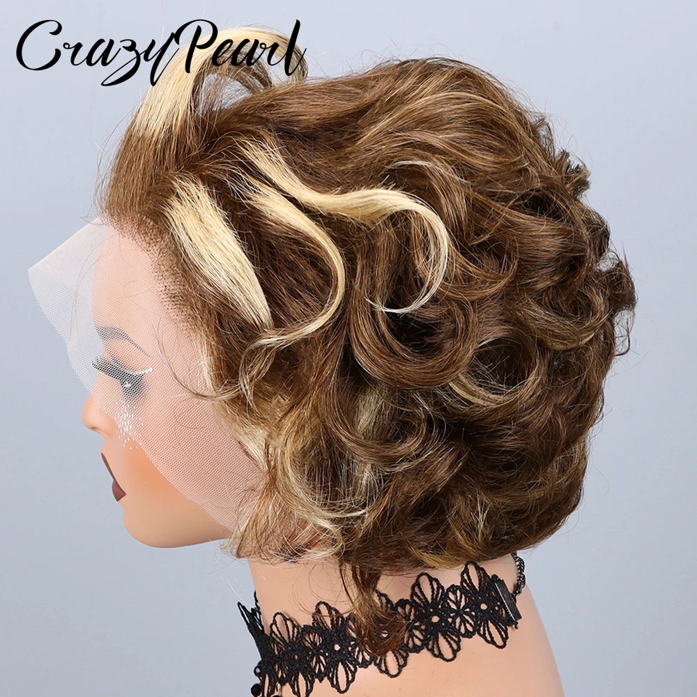 Фото Парик P4/27 Highlight Pixie Cut из натуральных волос, короткий, кудрявый, коричнево-русый градиент, с кружевной передней частью, предварительно выщипанный, с осветленными узлами, естественный вид №5