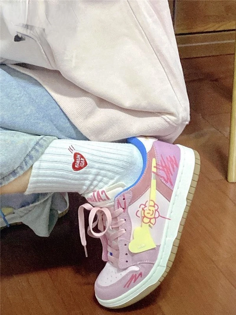 SHANPA Love Sunflower Skateboard Shoes for Women Ins Trendy Shoes All-match Student Sports Leisure Skate Shoes Zapatillas Mujer