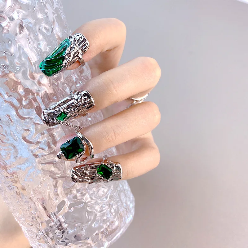 

четыре зеленых ногтя алмазная защитная маска маникюр художественная драгоценность маникюр маникюрный талисман раковина сплав маникюр алм...