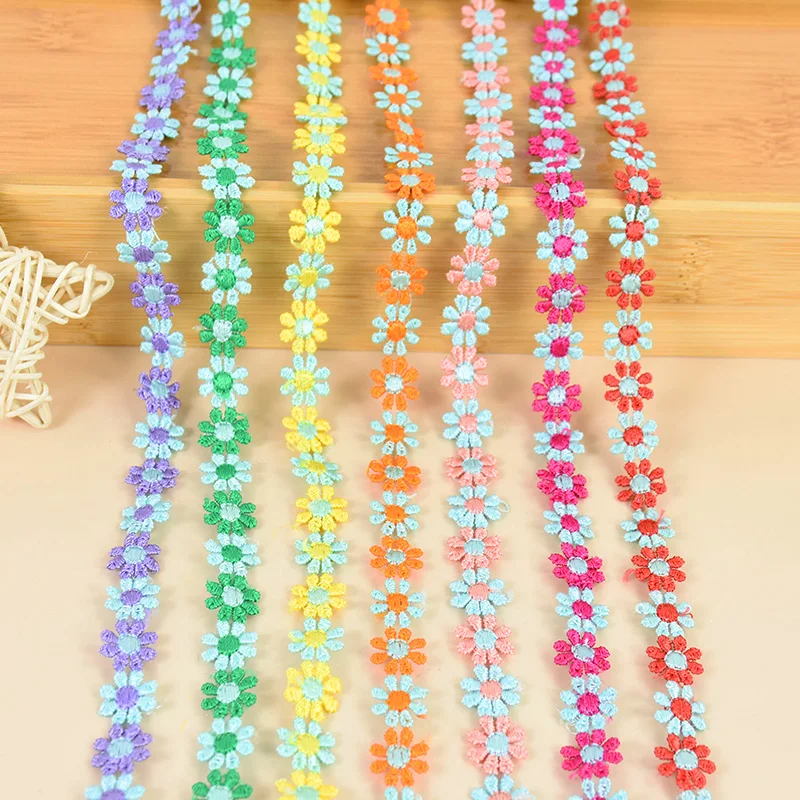 

1.2cm Wide Beautiful Embroidered Daisy Lace Fabric Colorful 3d Flowers Lace Ribbon Wedding Dress Bows Hats Sewing Trimming Decor
