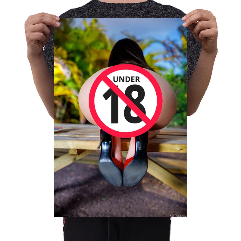 

Печать на холсте "Сексуальная Brunette Girl Chloe Moss"