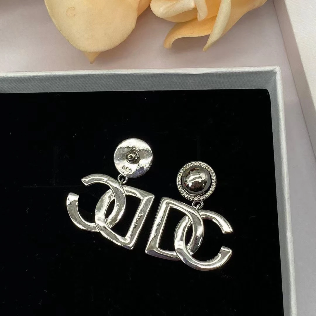 Letter Pendant Paired With Silver Needle Allergy Resistant Women's Jewelry Pearl Earrings for Women