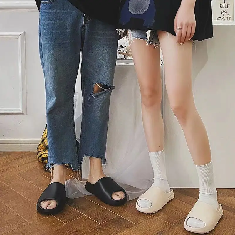 Original 2023 High Quality EVA Soft Thick Slippers Women's Spring/Summer Fashion Wear Slippers Home Sandals Men's Beach Shoes 46