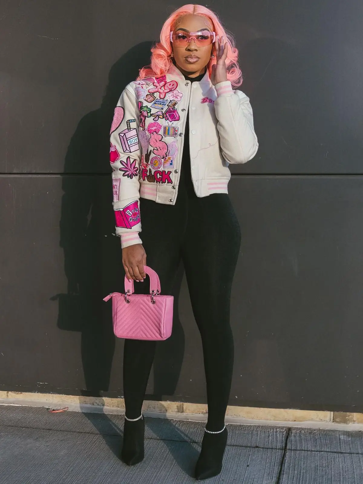 Модная бейсбольная куртка с принтом короткая эластичная кардиковая на пуговицах