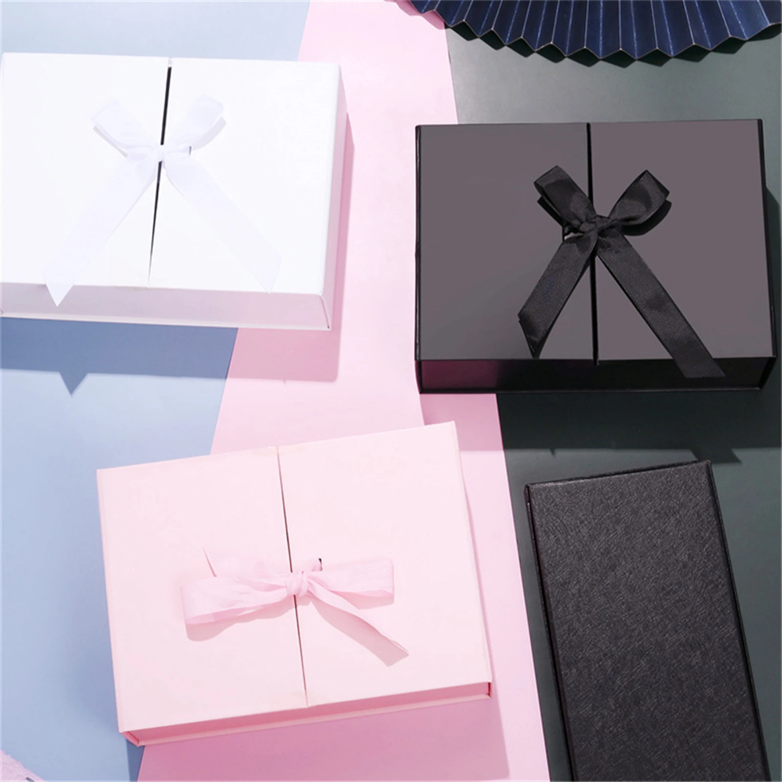 Foldable Magnetic Open Large Capacity Solid Storage Box With Ribbon Gift Box
