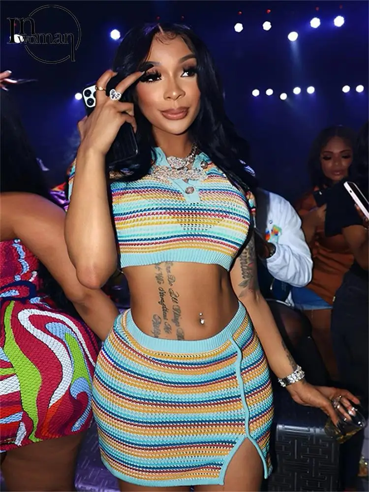 

Женский трикотажный комплект из 2 предметов с юбкой и коротким рукавом