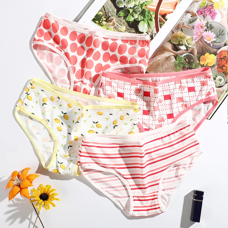 

Трусики женские х/б с принтом, дышащие