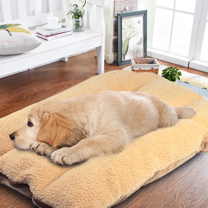 

Short Plush Pet Dog Mat Winter Thickening Warm and Comfortable Deep Sleep Dog Bed Removable and Washable Medium and Large Kennel