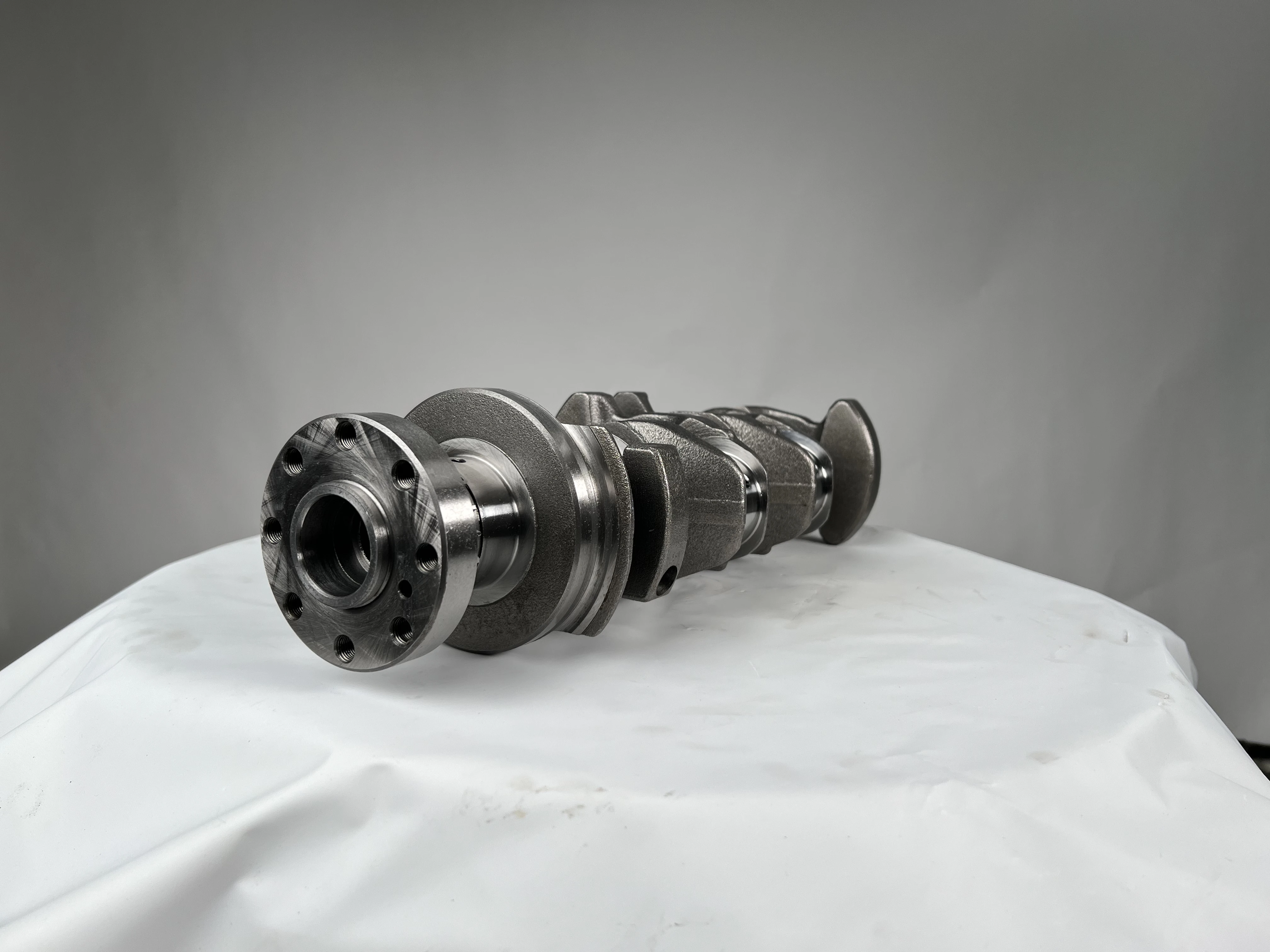 Фото Коленчатый вал STEM OE G4D3CA G4D3EA для JAGUAR, для LAND ROVER AJ200 Diesel 204DTD, однотурбинный №3