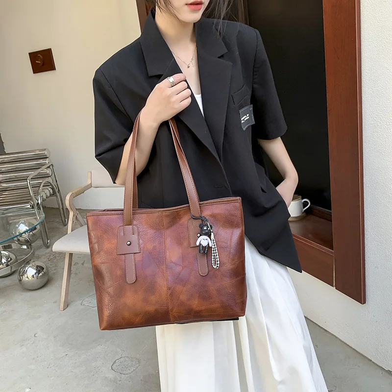 

Female Luxury Shoulder Bag Mini Aesthetic Tendecia Tassel Tote Bags for Women Designer Handbags Crossbody Women's Bag 2022 Trend