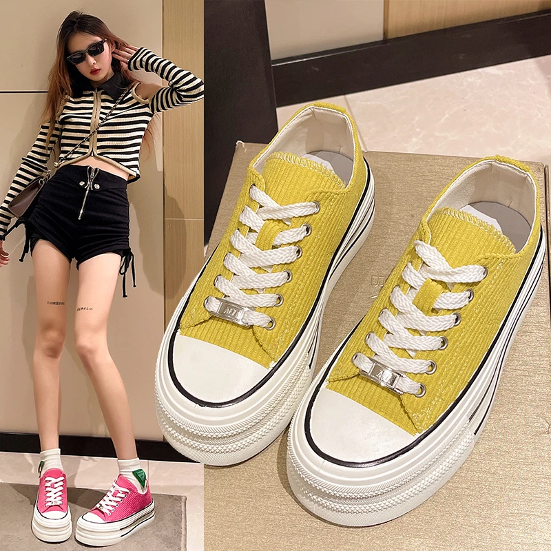 2023 spring new Korean version of fashion everything canvas shoes female platform platform platform casual board shoes lace-up s