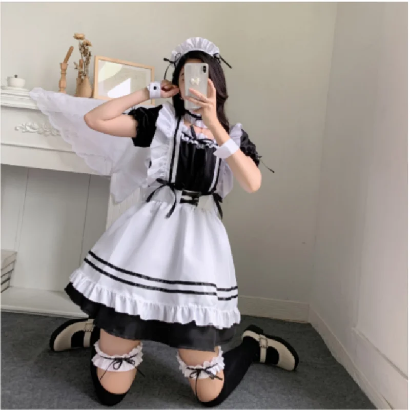 

Women kawaii newMaid Outfit Anime Long Dress Black And White Dresses Japanese Cute Lolita Dress Costume Cosplay Cafe Apron Party