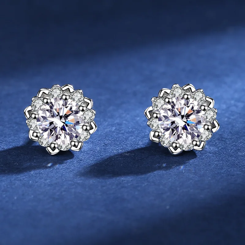 

Женские серьги из серебра 0,5 пробы с муассанитом, 925 карат