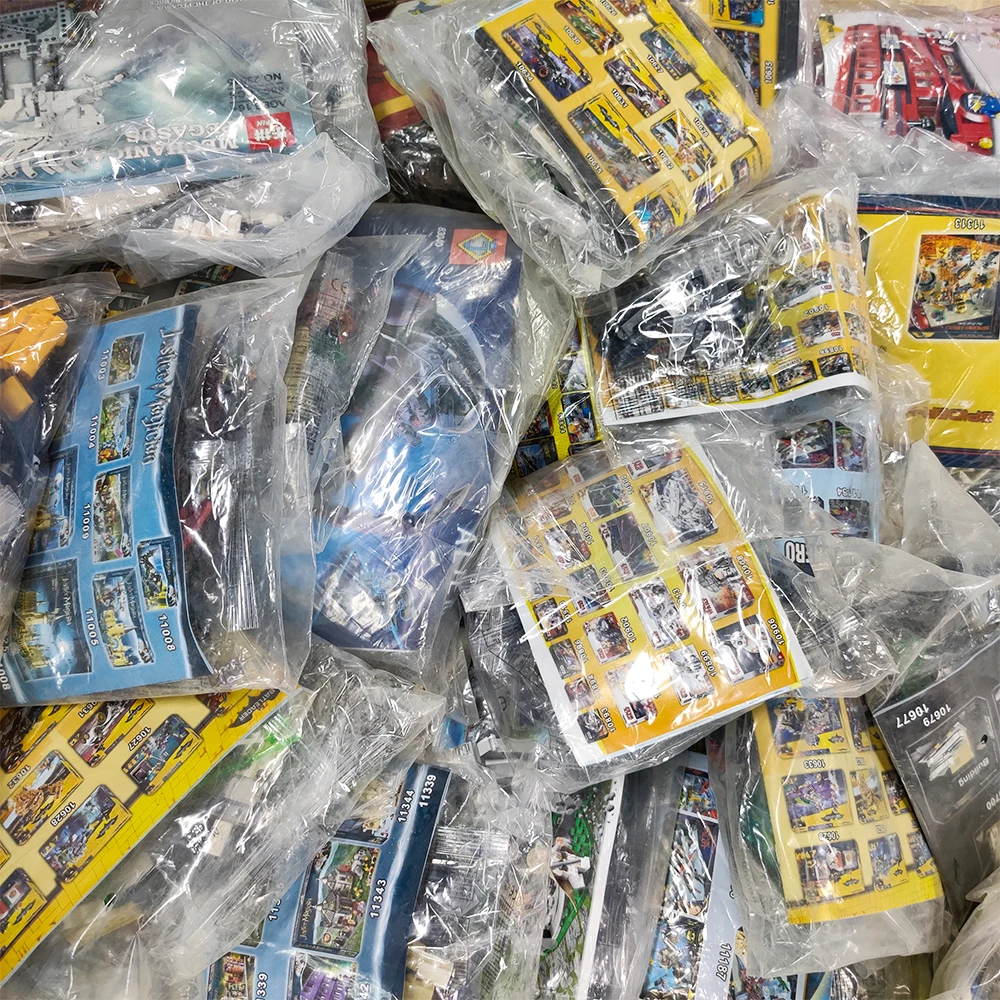 

Random DIY Building Blocks Sets City Creative Bricks Compatible All Brands Classic Educational Assemble Toys for Children Gifts