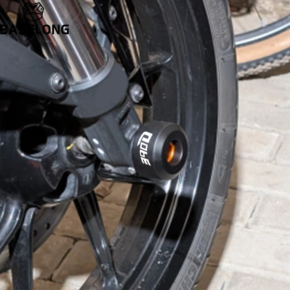 Фото Защитные накладки (слайдеры) на раму и колеса для KTM DUKE 390 2013-2026 годов выпуска №1
