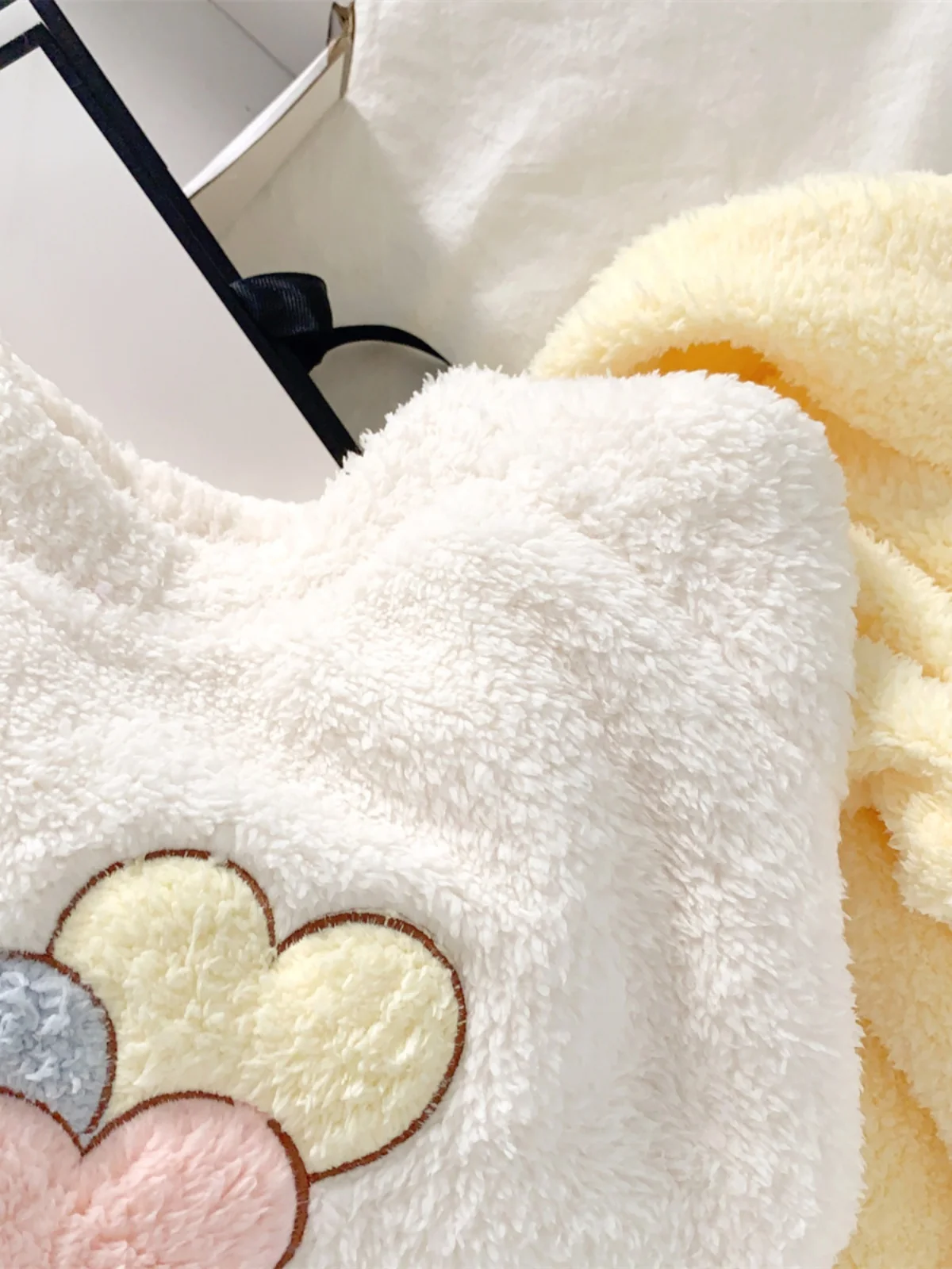 Милые пижамы с помпонами Purin женские зимние теплые длинными рукавами на флисовой