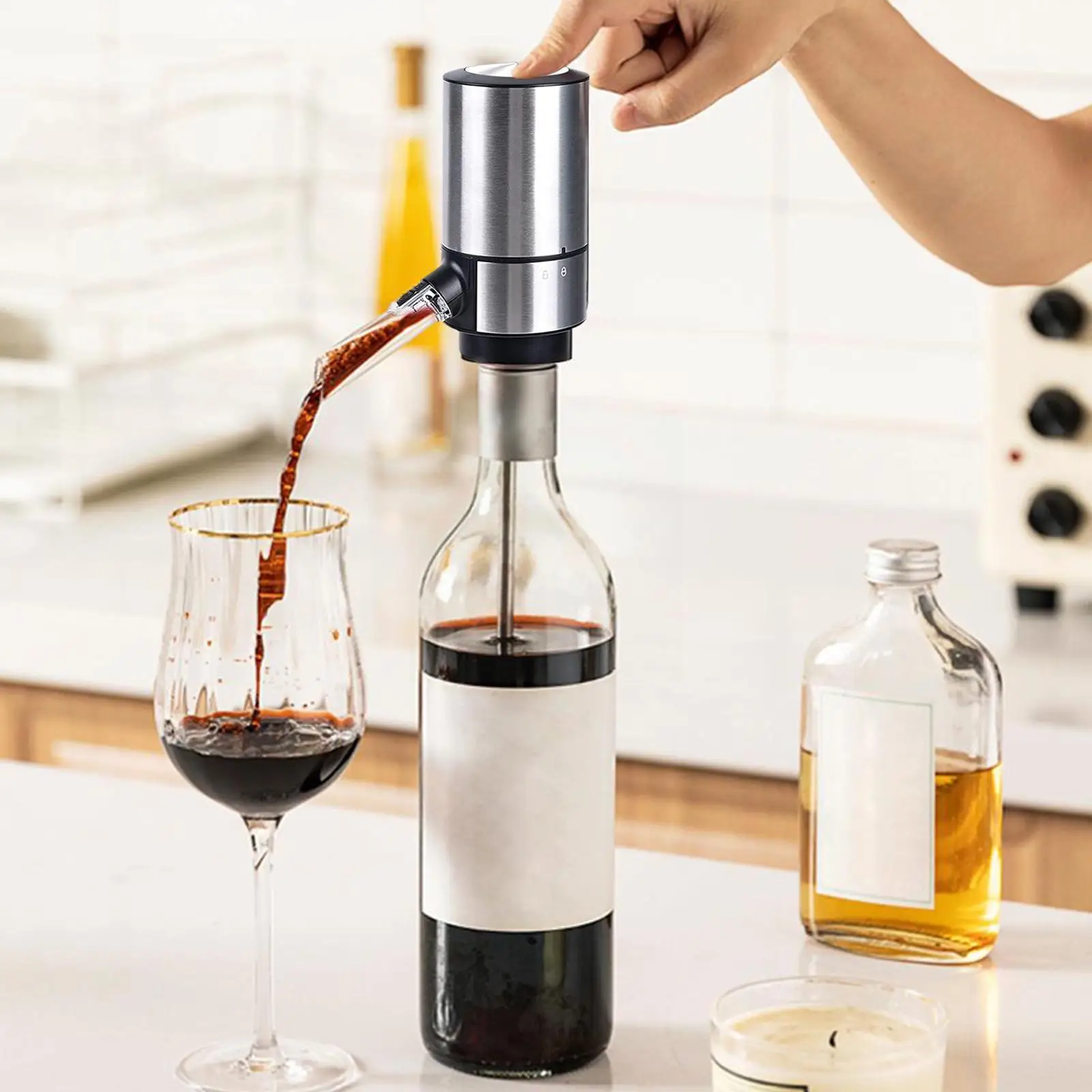 

2022 New Steel Battery Operated Electric Wine Decanter Wine Aerator Dispenser Easy To Clean For Party Bar Gadgets K6N7