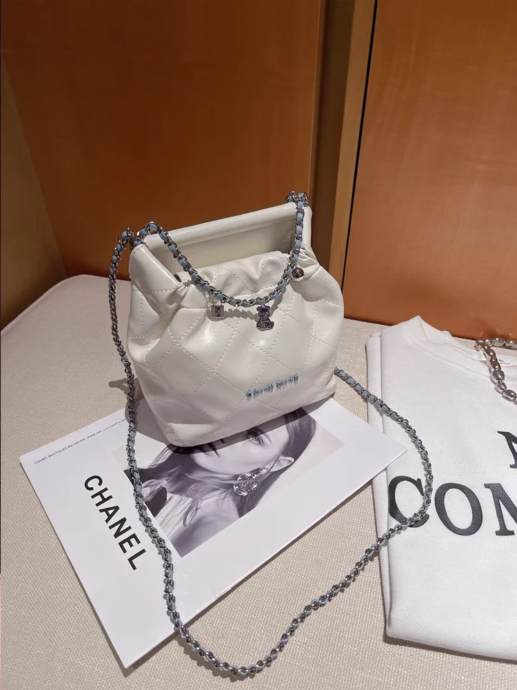 

2023 New Niche Rhombic Chain Bag Women Luxury Bag Fashion Large-Capacity Shoulder Bag Tote
