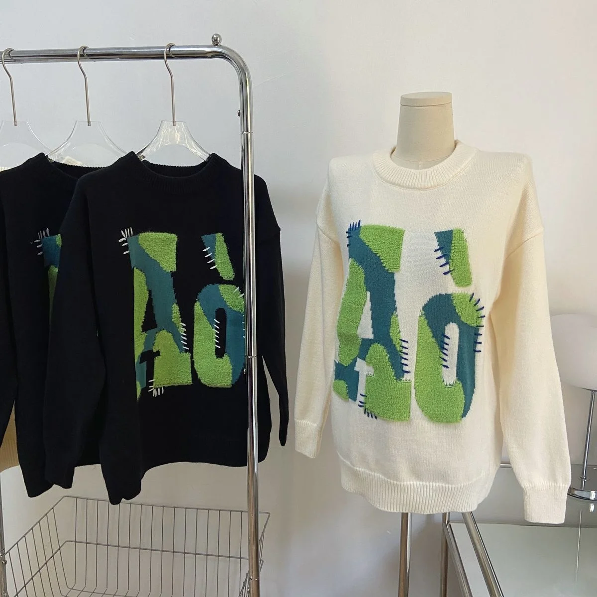 

Women Autumn Winter Letter Embroidery Loose Lazy Vintage Pullovers