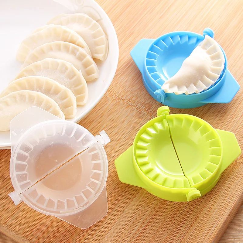 

1PC DIY Plastic Dumpling Mold Chinese Food Jiaozi Maker Dough Press Dumpling Pie Creative Dumpling Mold Clips Kitchen Tools