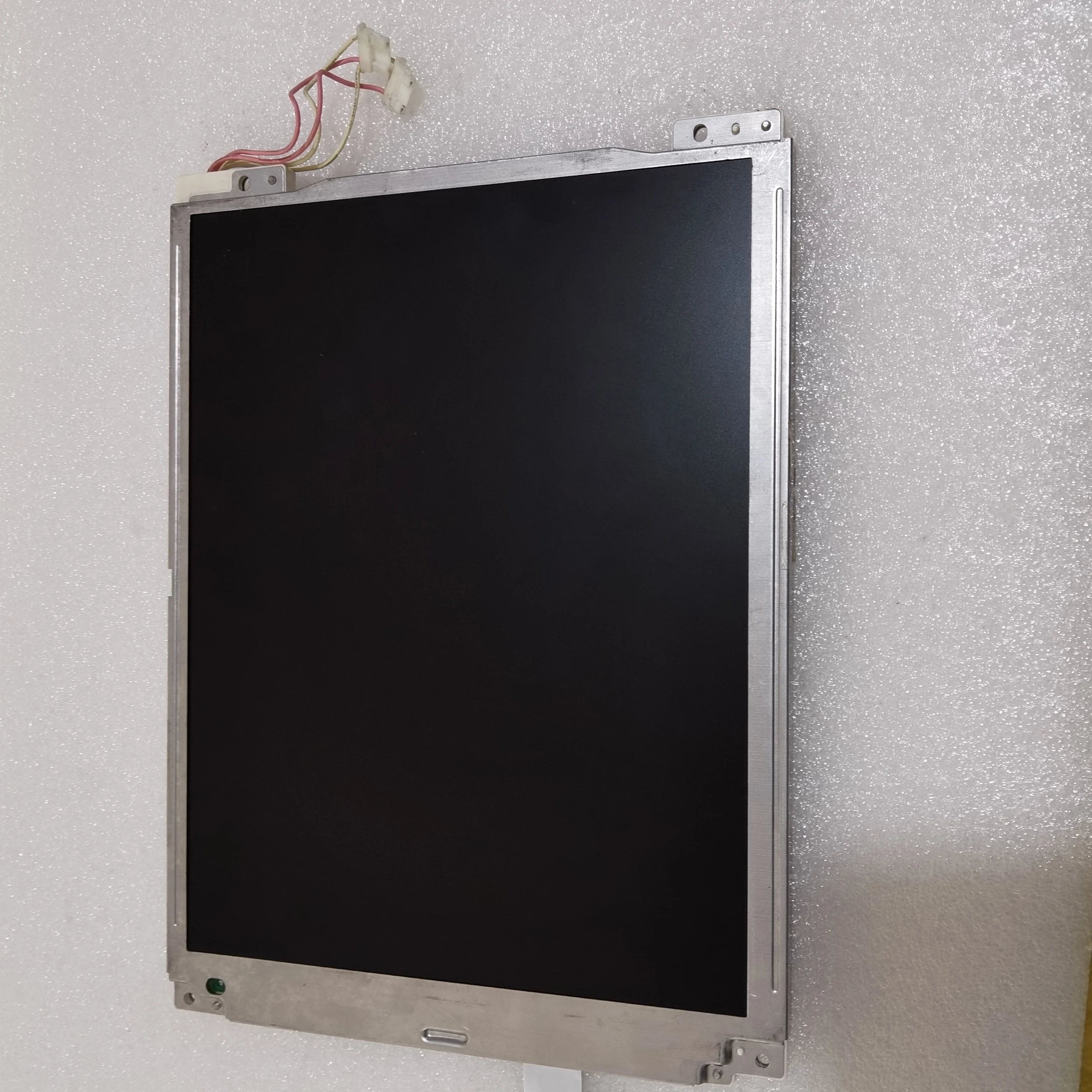 

100% original test LCD SCREEN LQ104V1DW01 10.4 inch