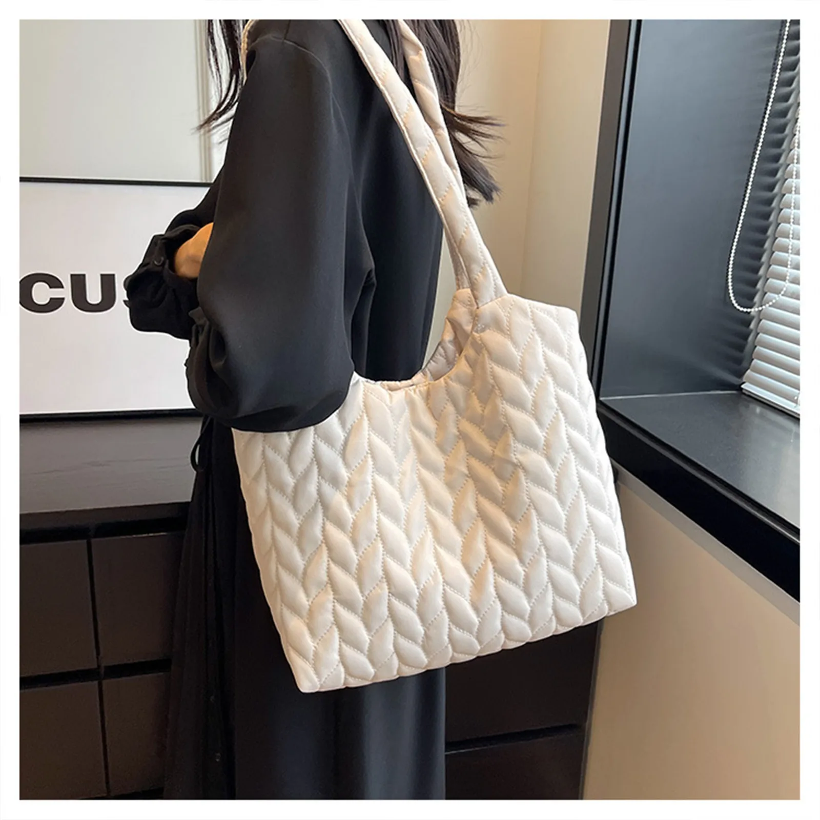 Модные стеганые сумки для подмышек Повседневная сумка через плечо с вышивкой