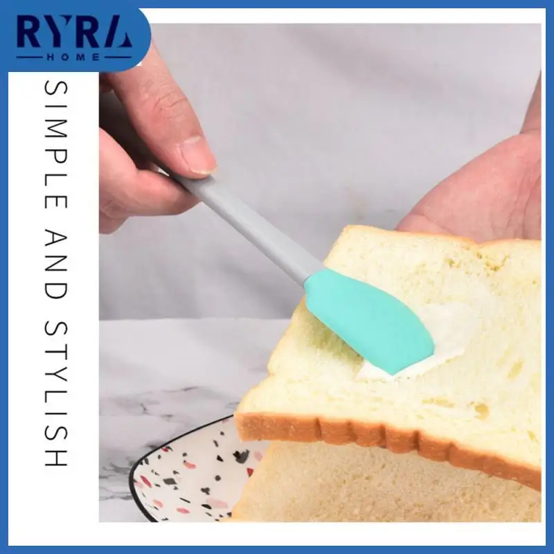 

Ergonomic Design Silicone Kitchenware Multi Purpose Mini Baking Set Apply Evenly Suitable For Various Scenarios Kitchen Utensils