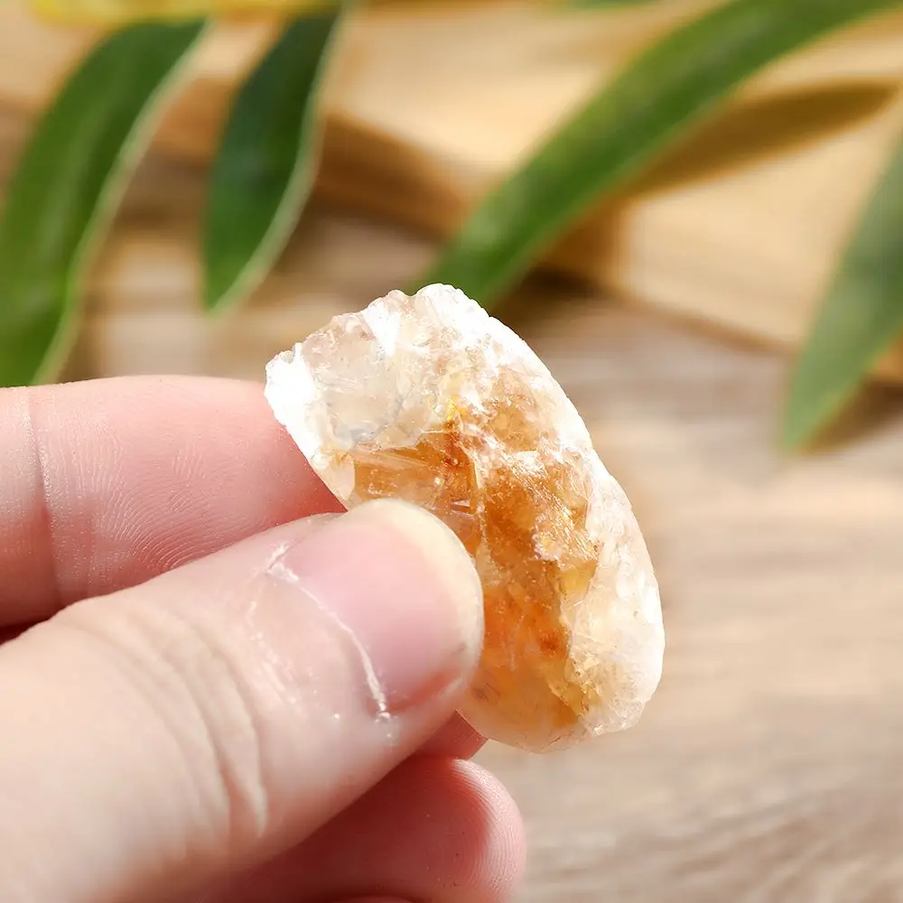 

50g Natural Brazil Citrine Ore Crystal Stone Mineral Specimen Collection Fish Tank Ornament Energy Healing Stone Raw Gemstone