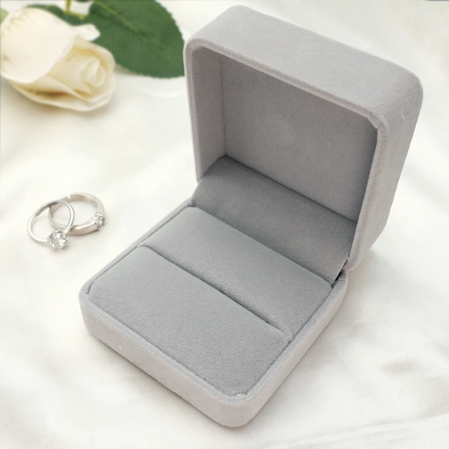 Custom Velvet Ring Box,Personalized Wedding Ring Bearer Box,Engagement Ring Holder,Proposal Ring Box for Wedding Ceremony