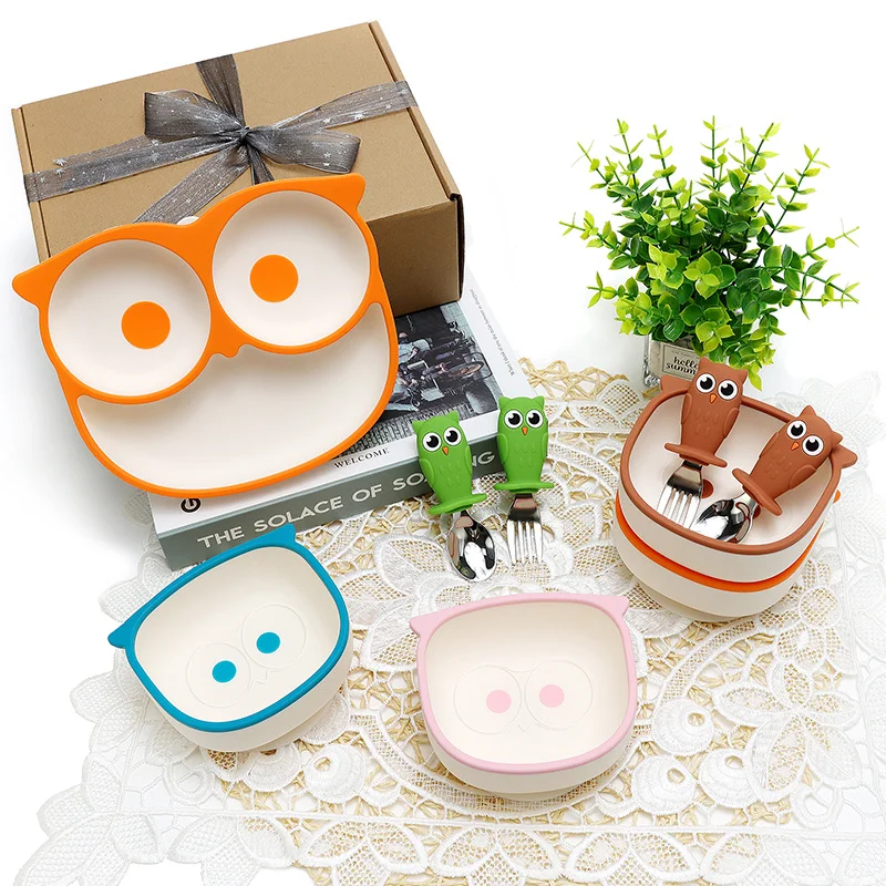 OWL Dinnerware Set