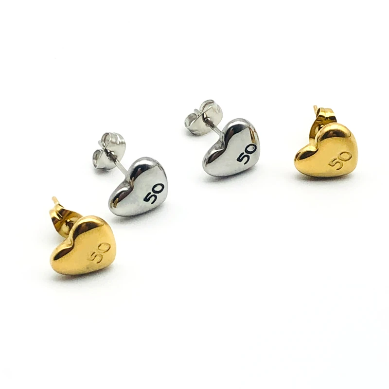 

Fashion Heart Earrings Punk Stud Earring Stainless Steel Prevent Allergy Earrings for Women Letter UNO Jewelry Men
