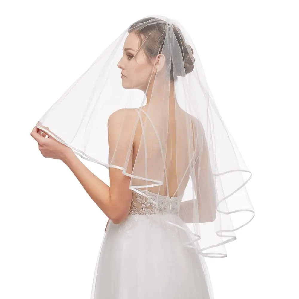 

Bridal Veil Women's Simple Tulle Short Wedding Veil Ribbon Edge with Comb for Wedding Bachelorette Party 2023