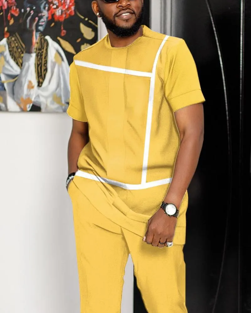 2023 Men's Summer Sports Suit Short Sleeve T-shirt + Trousers 2-piece Men's Outdoor Jogger With 3D Printed Trousers Suit Street