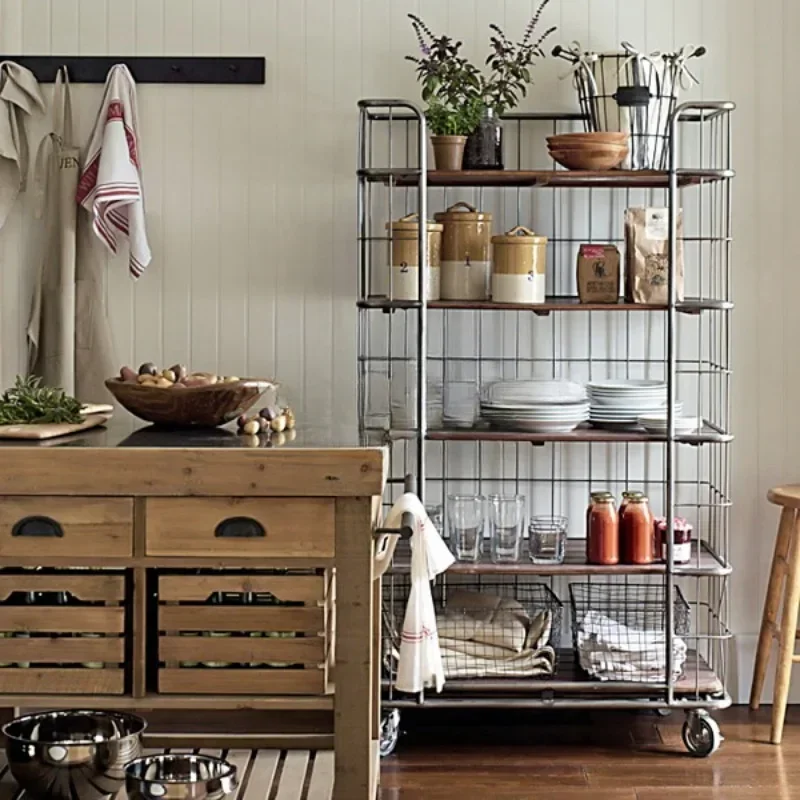 Шкафы из массива дерева в скандинавском и американском стиле боковые шкафы