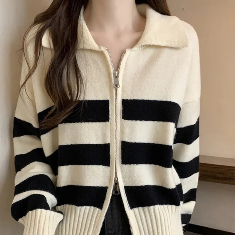 2023 Autumn Winter Korean Style Knitted Sweater for Women New Contrast Color Striped Double-Headed Zipper Casual Cardigan Women