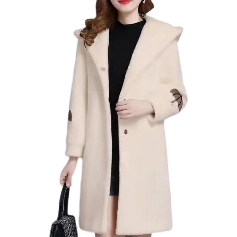 Women Long Warm Faux Lamb Fur Coat Women's 2022 New Mother's Winter Clothes Loose Korean Style of Woolen One Lamb Coat