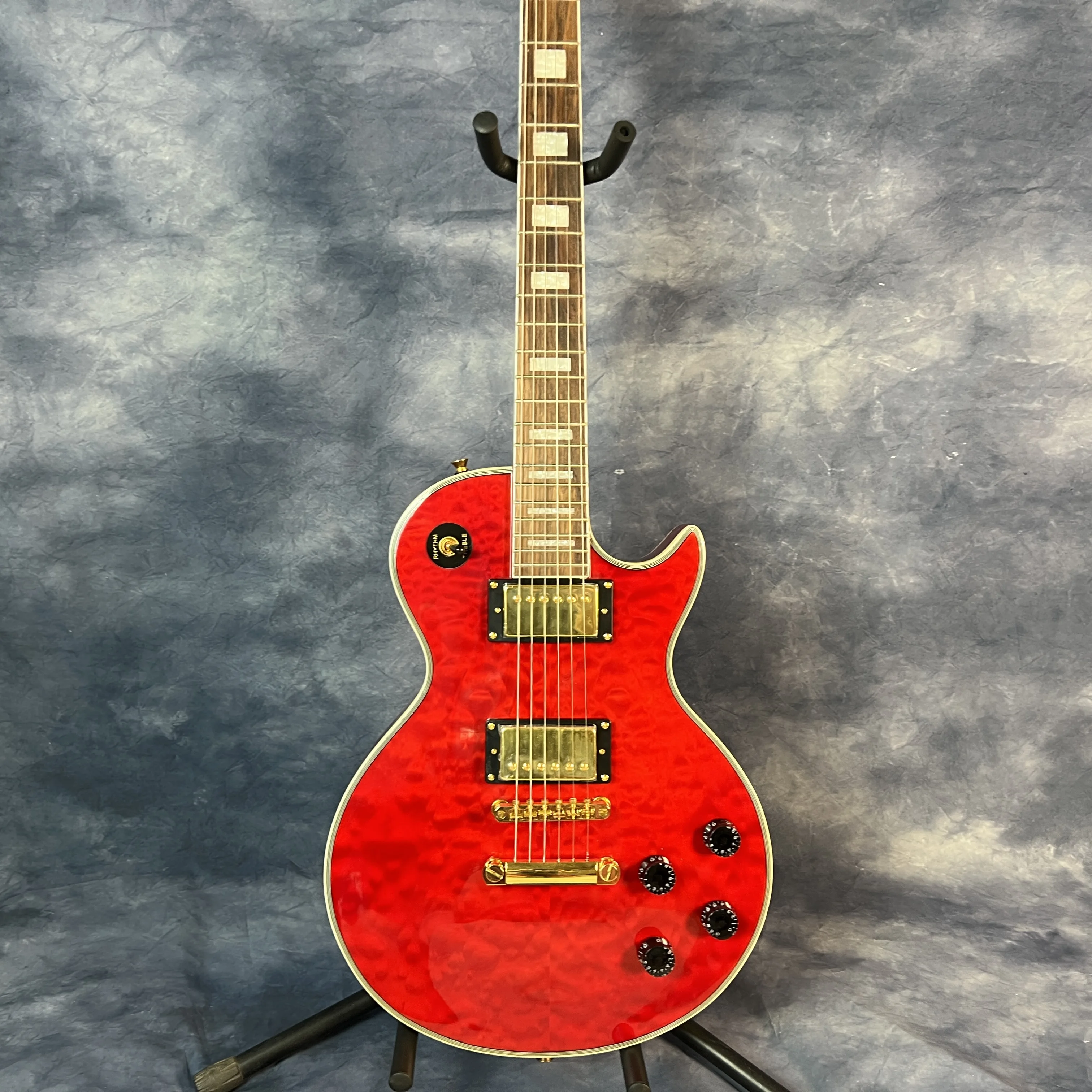 

Пользовательская электрическая гитара красного цвета AAA пламя кленовый верх твердый корпус красное дерево гитара Высококачественная Золотая фурнитура