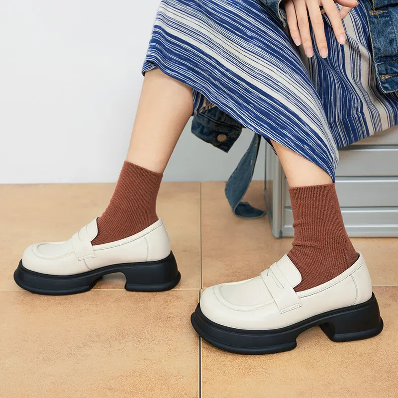 

Лоферы без шнуровки на платформе для женщин, кожаные удобные белые туфли с широкими ногами и низким каблуком, Женская фотообувь 2022