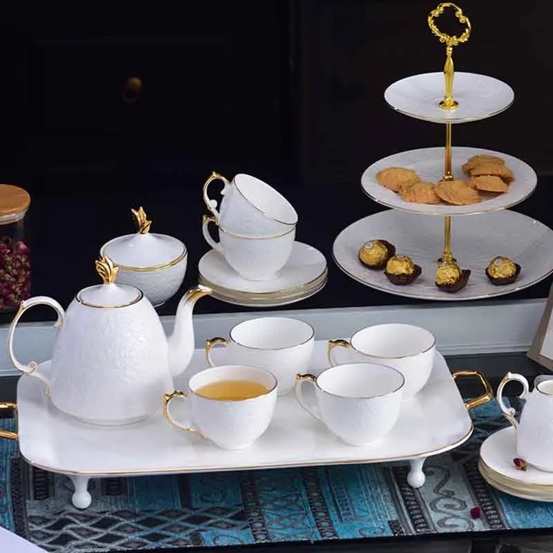 

Coffee Set Ceramic European-style Small Luxury Cup and Saucer British Afternoon Tea Tea Set Light Luxury Nordic Style Bone China