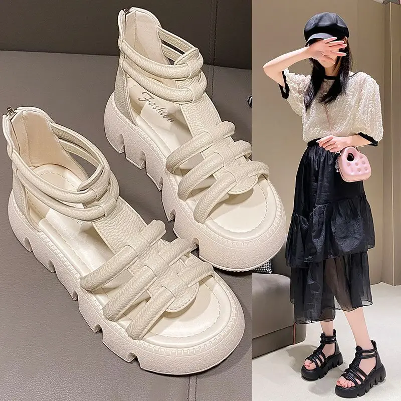 2023 Summer New Women's Sandals Versatile Matsutake Thick Sole Anti slip Soft Sole High Top Hollow Roman Sandals