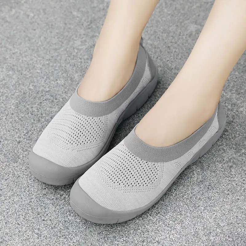 

Women's Summer Sports Shoes Deportiva Mesh Sneakers Designer Luxury 2021 Sport Shoes For Women Size 13 Running Shoes Red Tennis