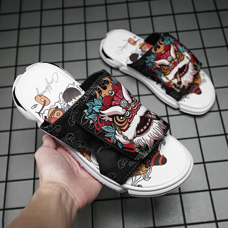 Шлепанцы мужские Нескользящие удобные мягкие сандалии на толстой подошве летняя