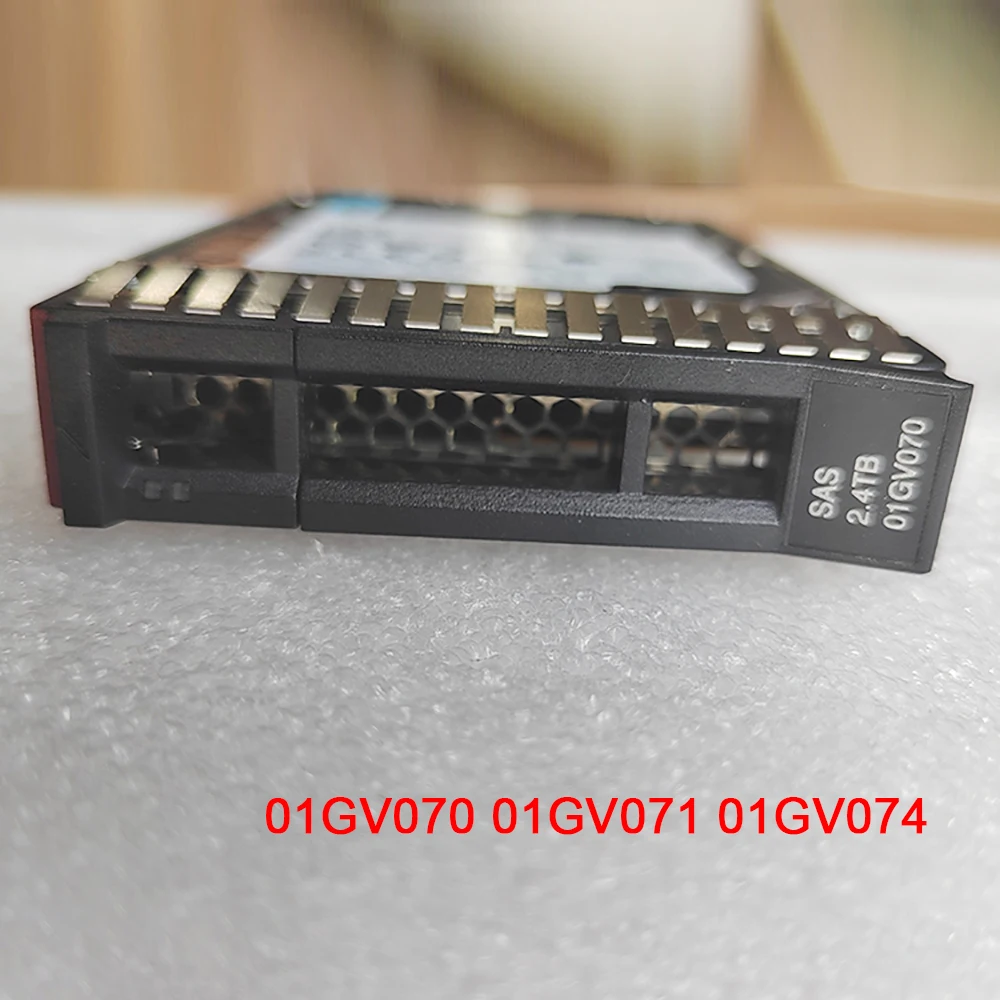 

01GV070 01GV071 01GV074 2,4 T 10K SAS 2,5 "для жесткого диска IBM