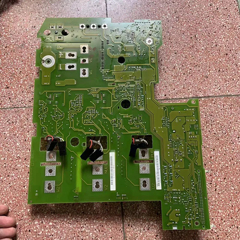 1 шт. используется для инверторной платы Siemens 6SE7027-2TD84-1HF3 6SE7024-7TD84-1HF3