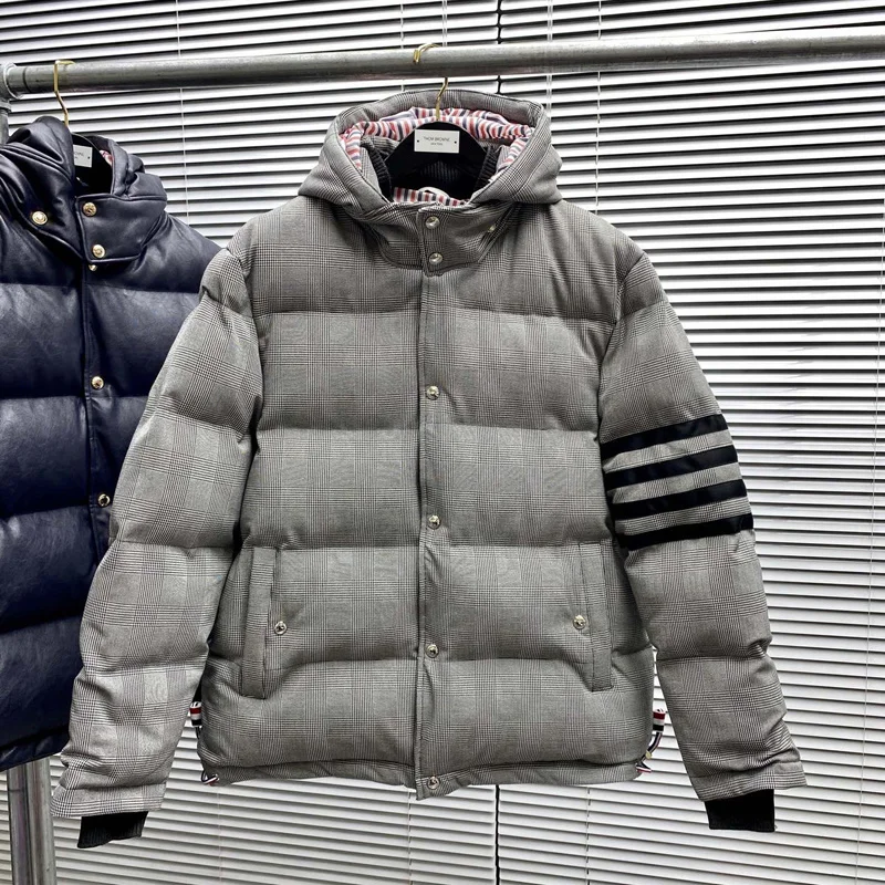

Мужской свободный пуховик в клетку, с капюшоном, на зиму