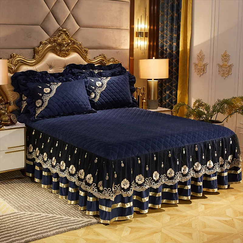 2022 Thicken Velvet Bed Skirt  European Luxury Quilted Lace Bedding Winter Warm Bedspread Good Hand Feeling Bed Cover Pillowcase