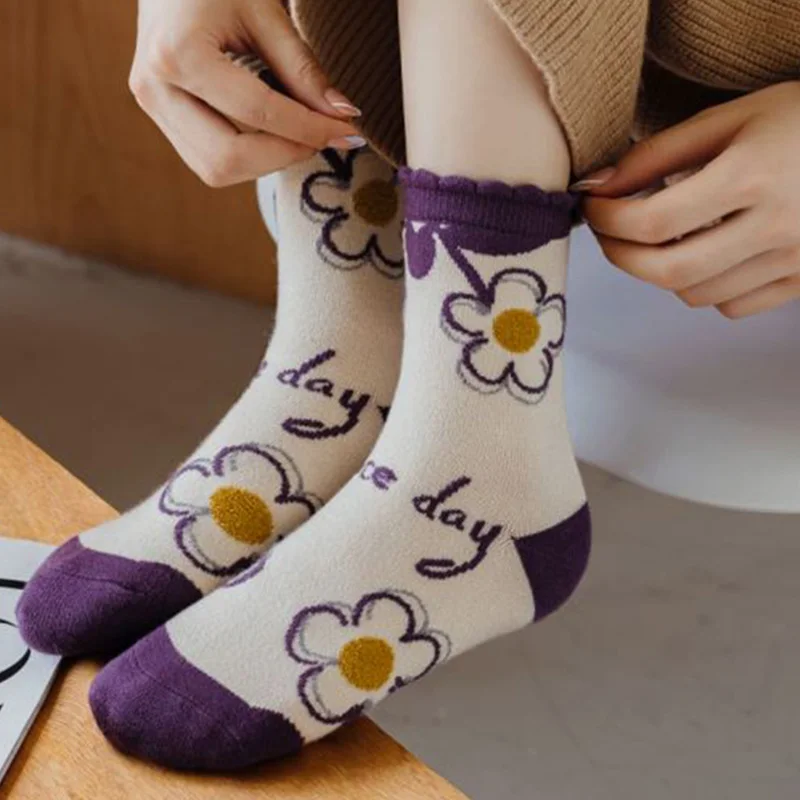 5 Pair Print Wool Socks Women Three-Dimensional Flowers Long Thick Winter Socks Cute Soft Girls Streetwear Leg Warmers Keep Warm