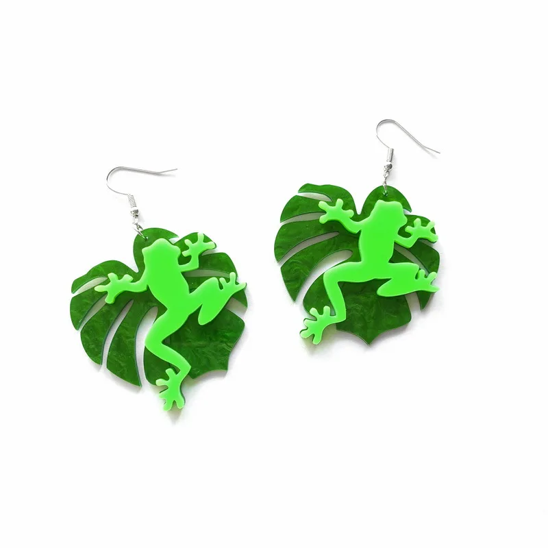 

Frog Green Leaf Design Woman Fashion Green Earrings