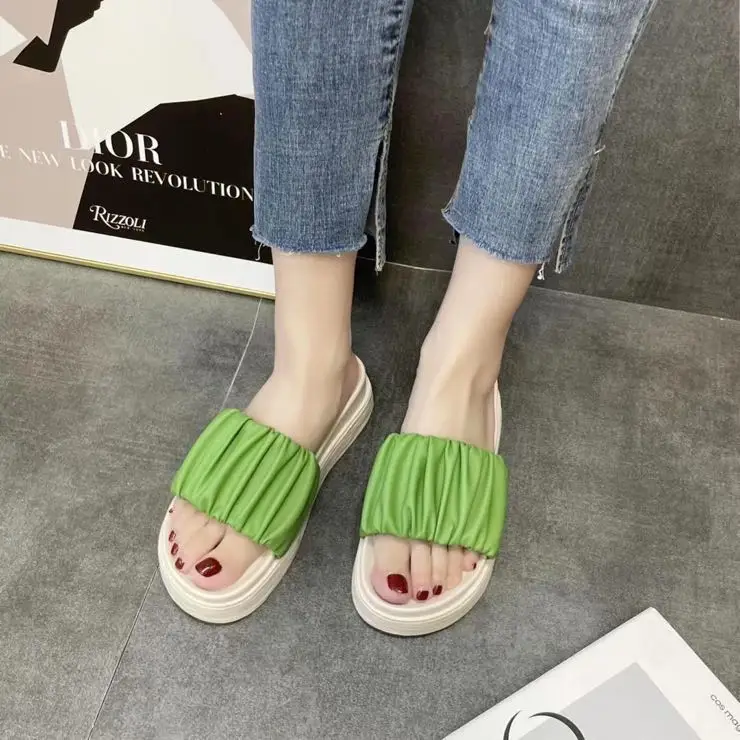 2022 Summer  New Brand Women Slipper Fashion Luxury Chain Flat Heel Ladies Elegant Outdoor Beach Casual Sandal Anti-slip Shoes