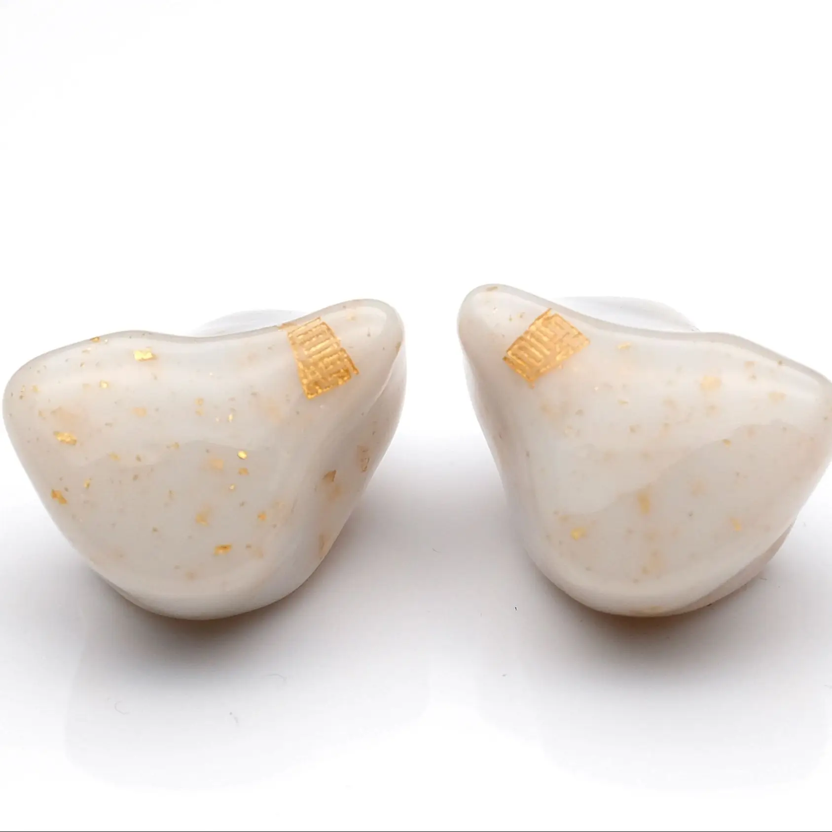 Высококачественные наушники IEMs с изображением пяти сбалансированных якорей от